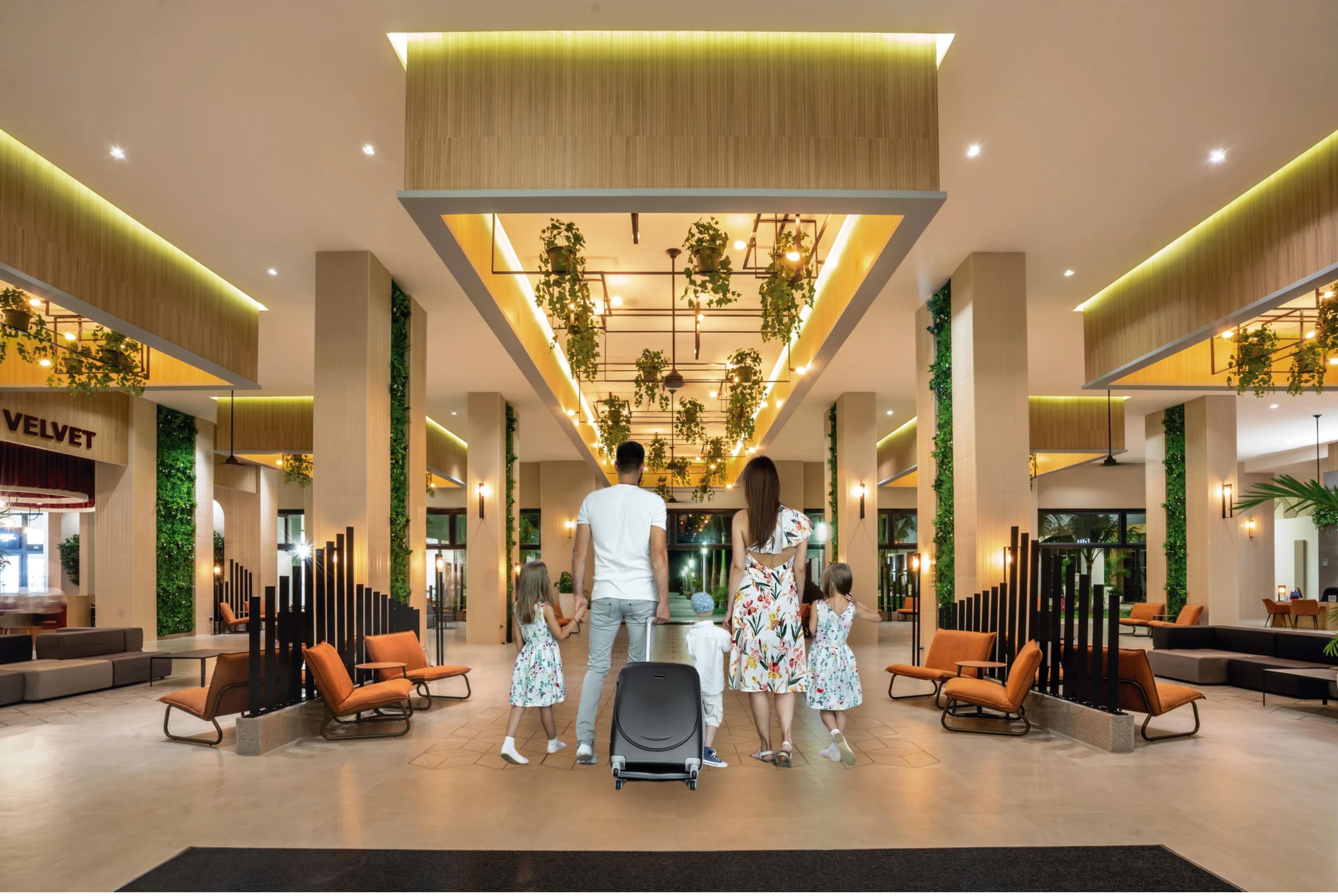 Familia disfrutando en RIU Hotels